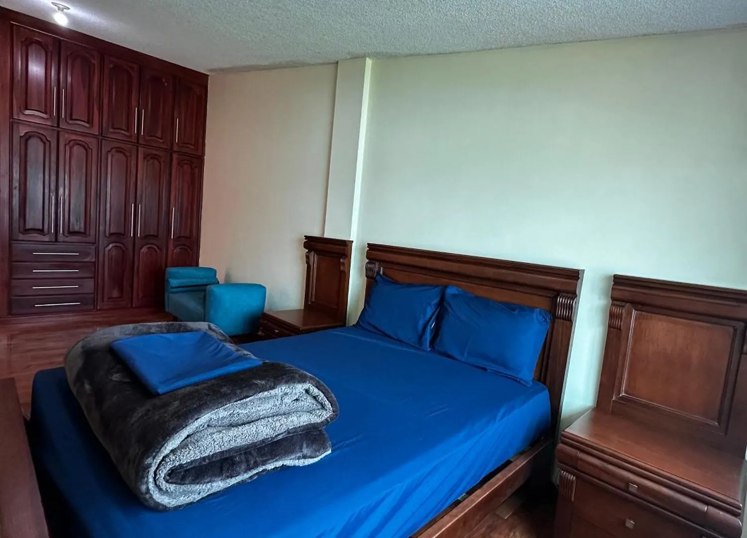 Villa Lujosa Casa Cerca Del Aeropuerto En Tumbaco, En Quito